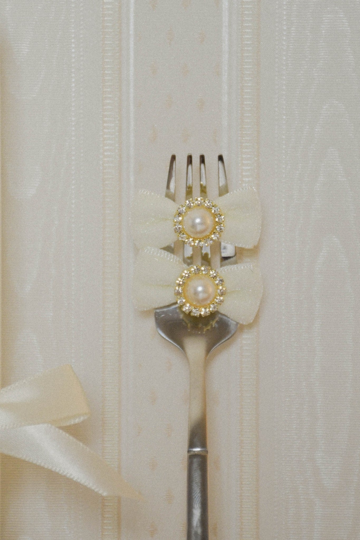 velour ribbon pierce LP-11
